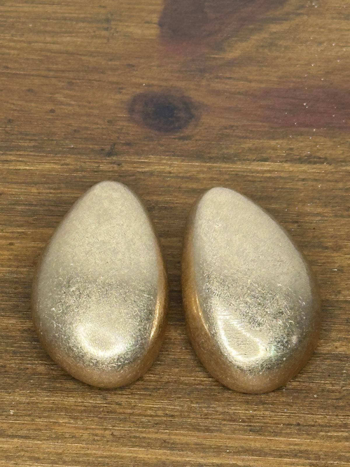 PENDIENTES GOTA DORADOS
