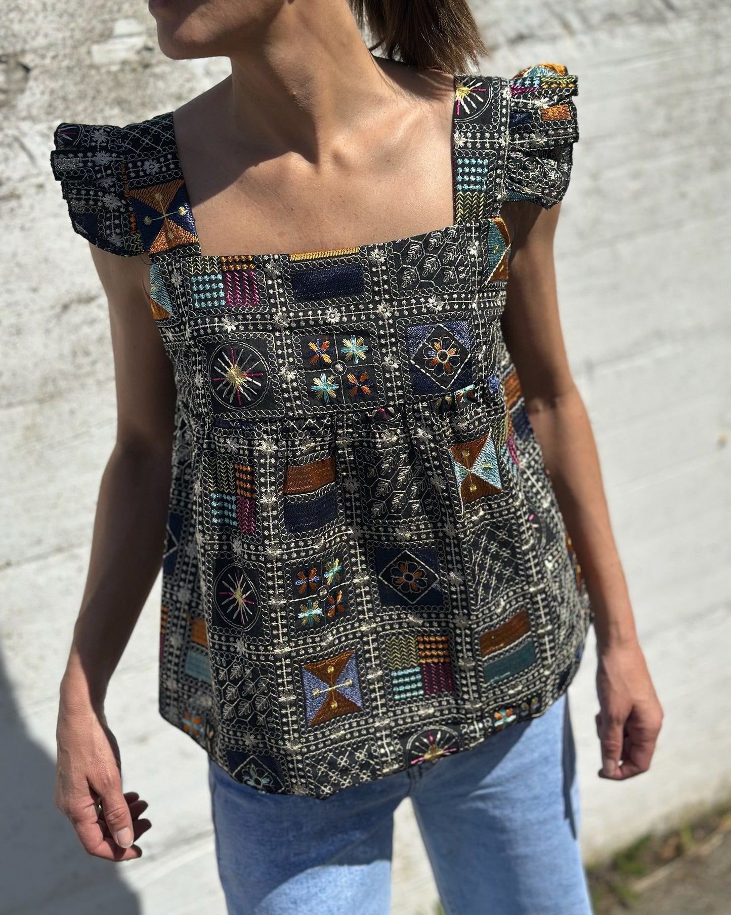CAMISETA TOP LAZADA