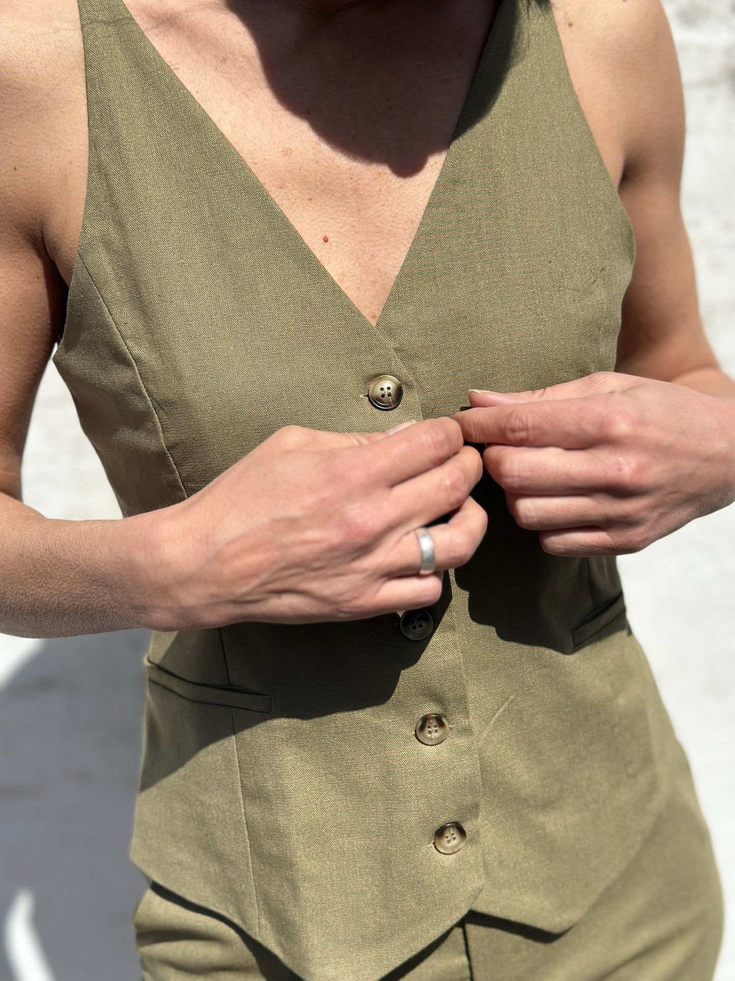 CONJUNTO CHALECO VERDE