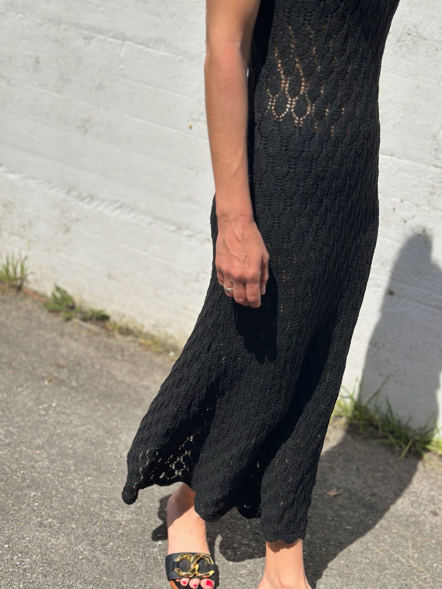 VESTIDO NEGRO CROCHET