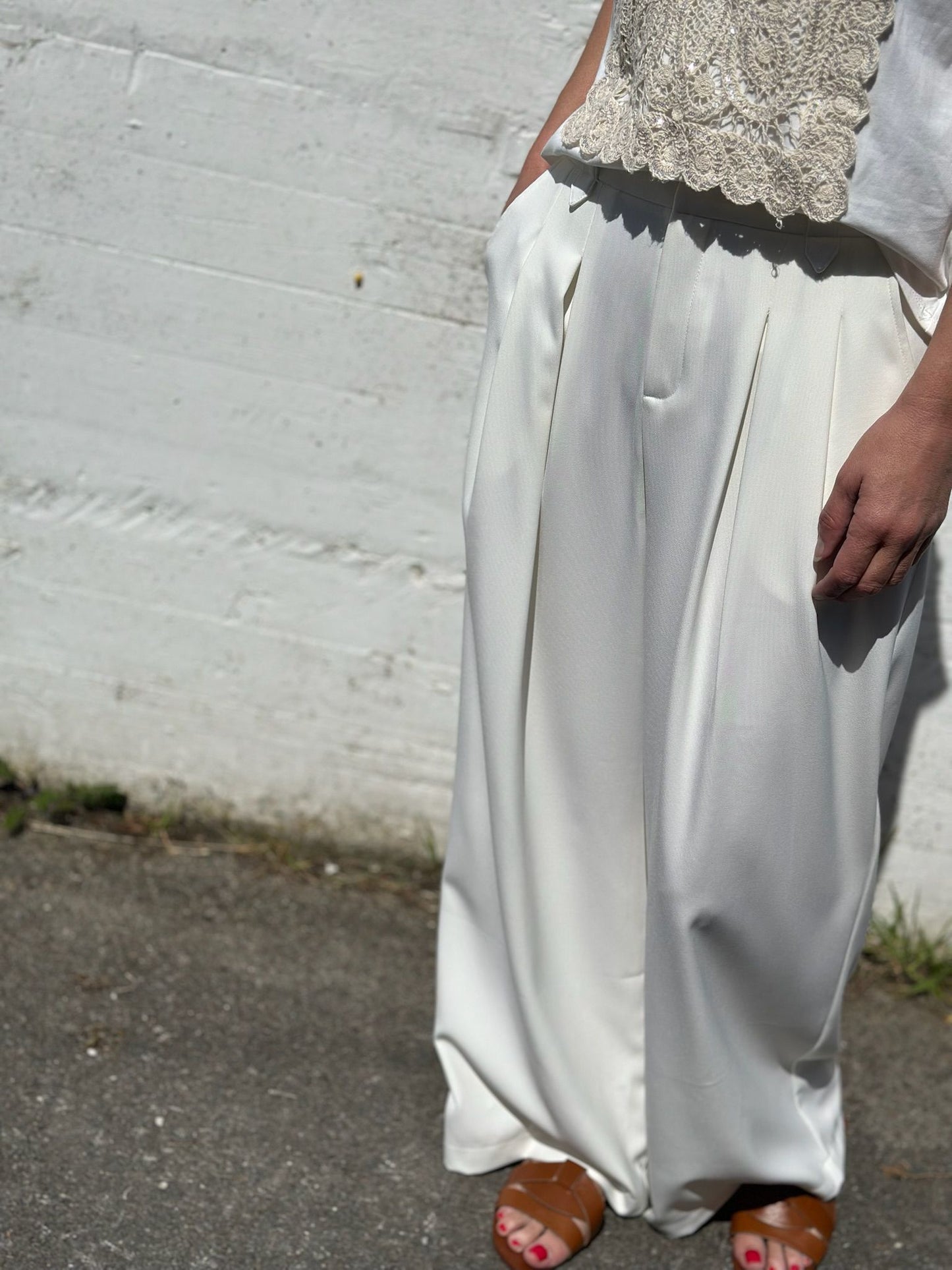 PANTALÓN PINZAS CRUDO