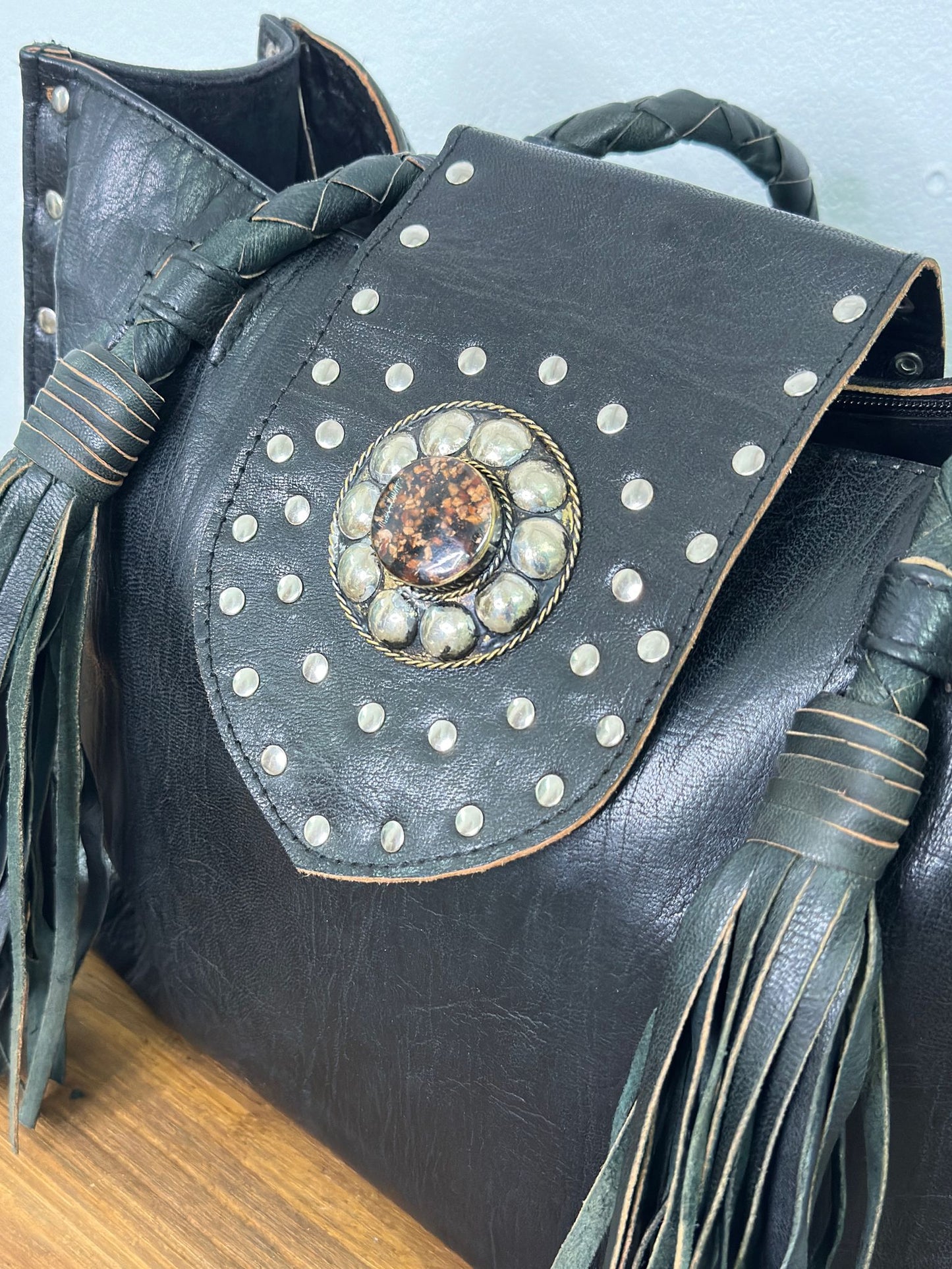 BOLSO TOTE FLECOS NEGRO
